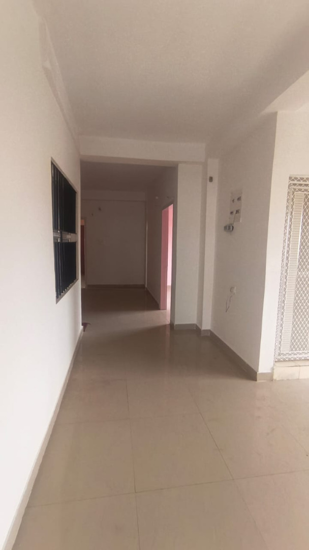 Unfurnished 2bhk in LNB Path, Hatigaon, Guwahati, Assam, India for Rent